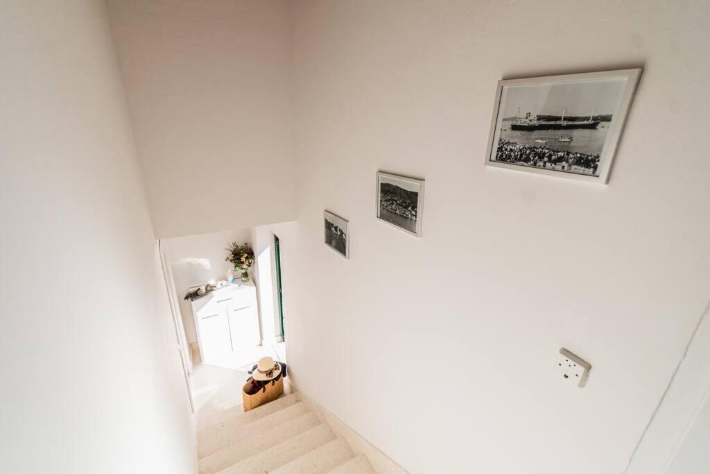 Holiday Home Marina-Renovated House In City Center Rogoznica  Eksteriør bilde